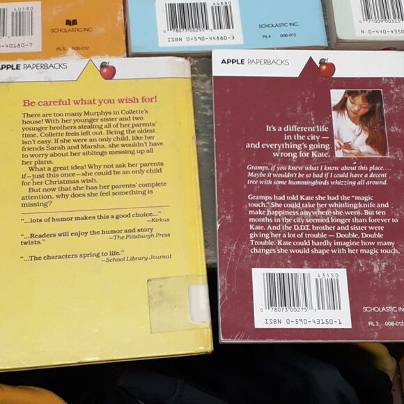 11 assorted vintage apple paperbacks and Dell yearling books - Picture 11 of 12